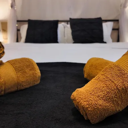 Intimo Oldtown Romantic דירה בראשוב